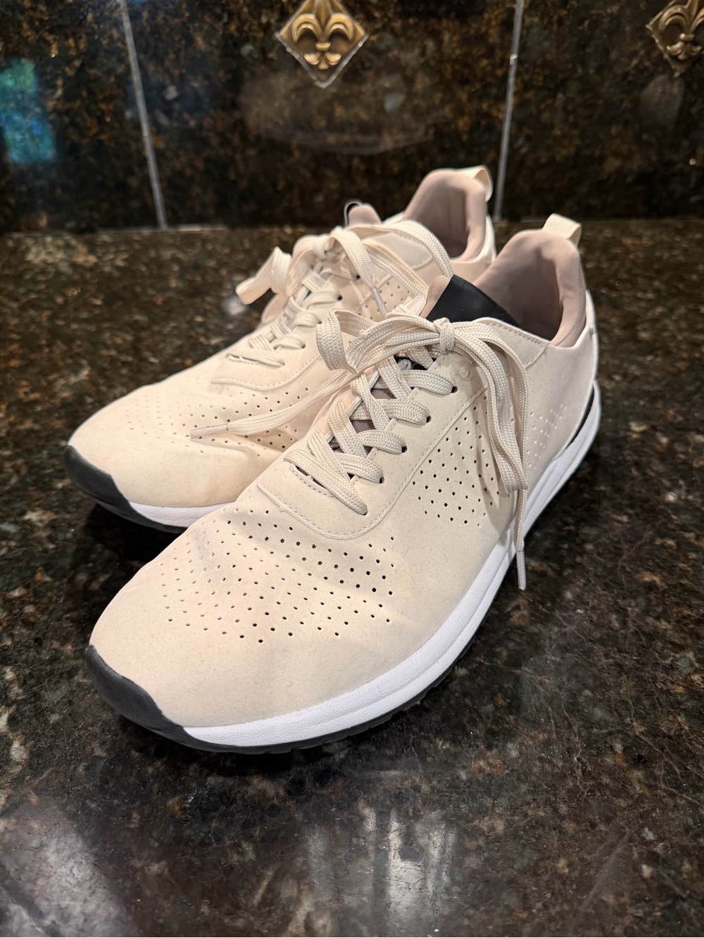 Steve Madden Men's Beige Suede Perforated Sneakers Size 10.5